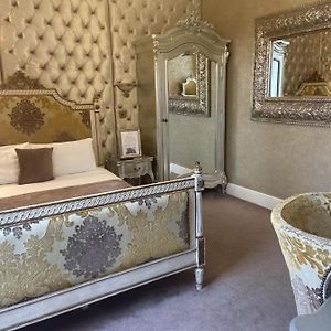 Luxury Double Bath